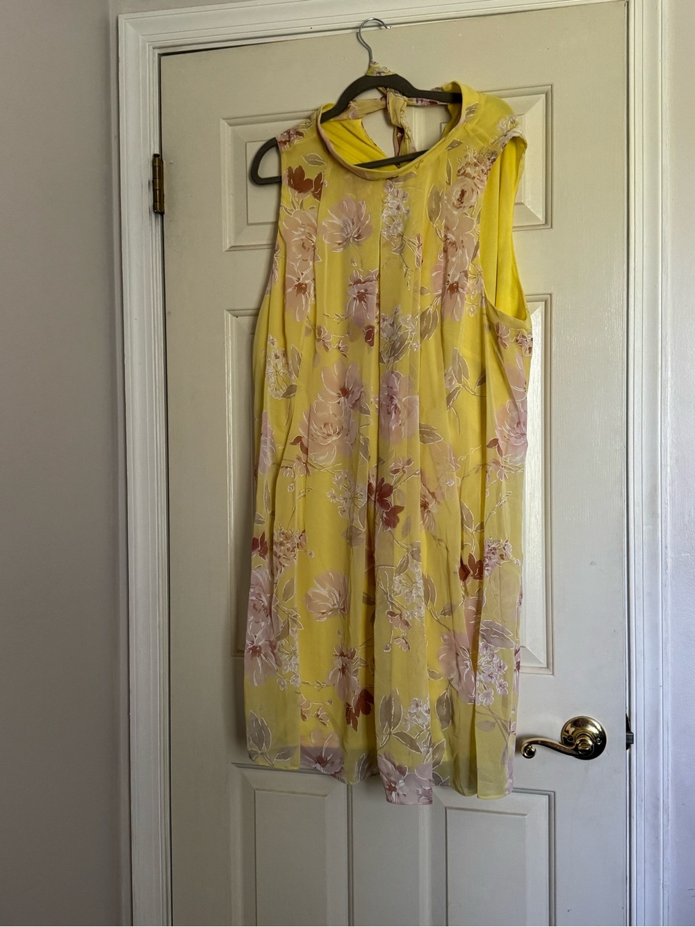 Signature by Robbie Bee Yellow Floral Sleeveless Dress/ Size 24W